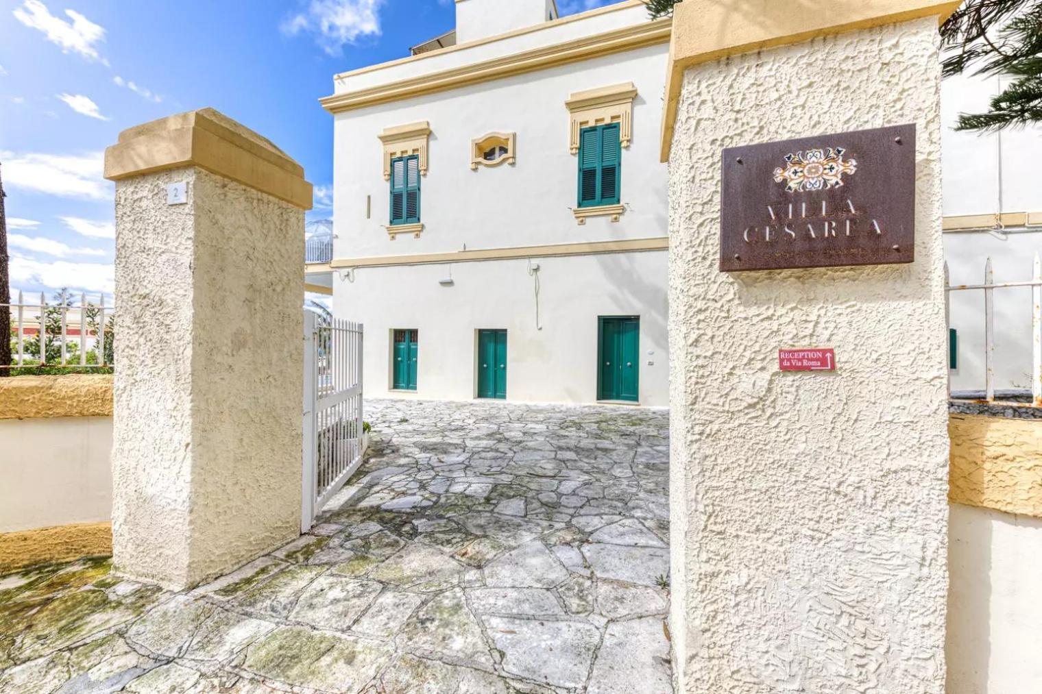Villa Cesarea Dimora Di Charme Санта Чезареа Терме Екстериор снимка